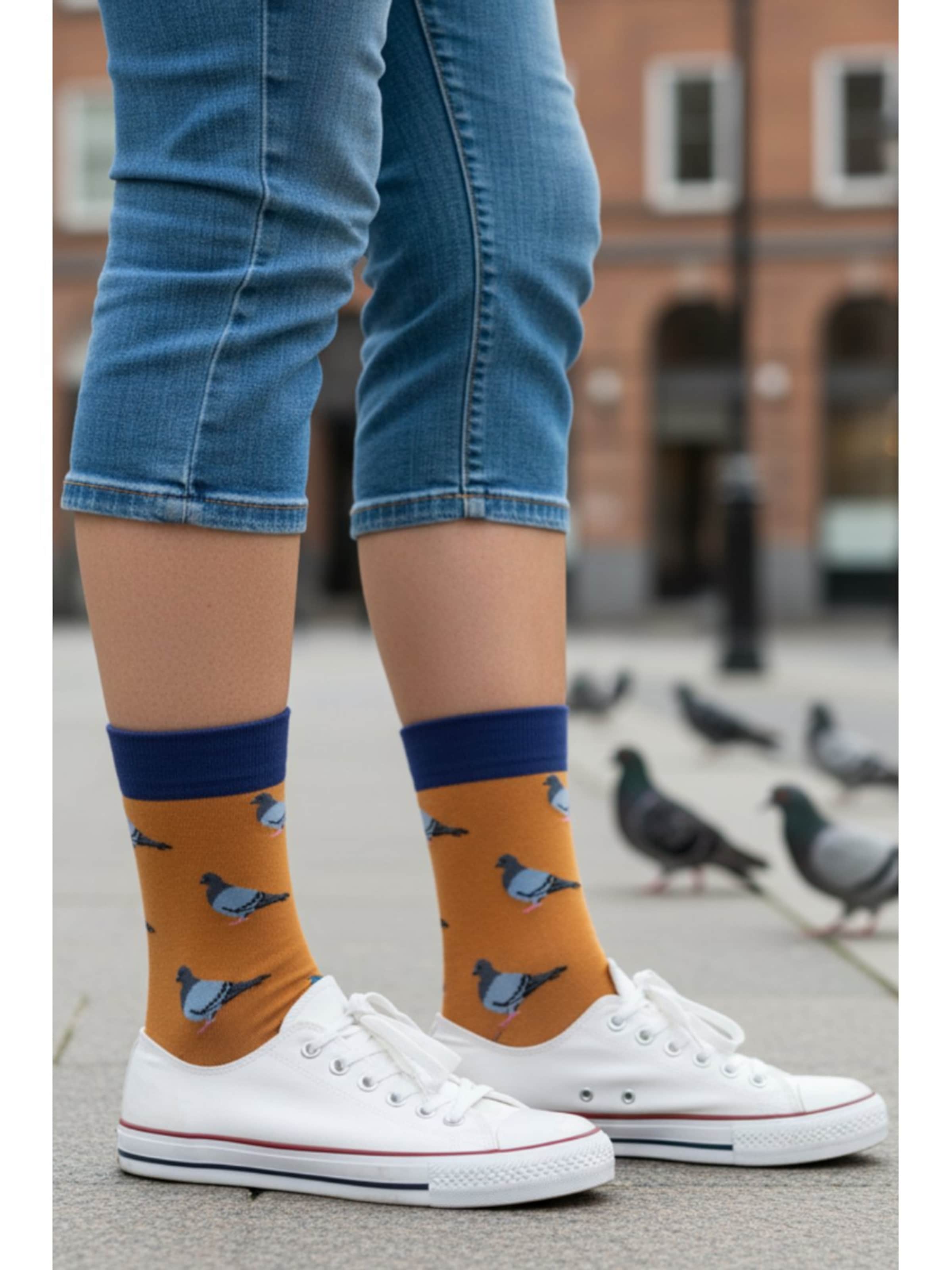Sokisahtel - Calcetines 'PIGEON cotton socks' en amarillo