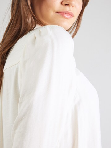 MSCH COPENHAGEN - Blusa 'Viloah Maluca' em branco