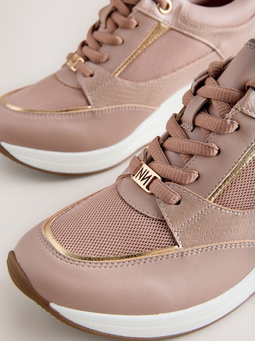 Next Кроссовки на платформе в Бежевый