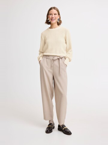 b.young Sweater ' BYNERAM JUMPER' in Beige
