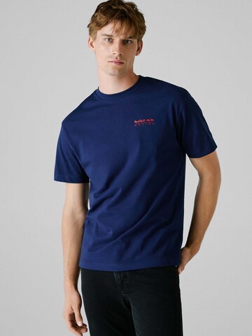 Red Bull Racing x Pepe Jeans Shirt in Blau: Vorderseite