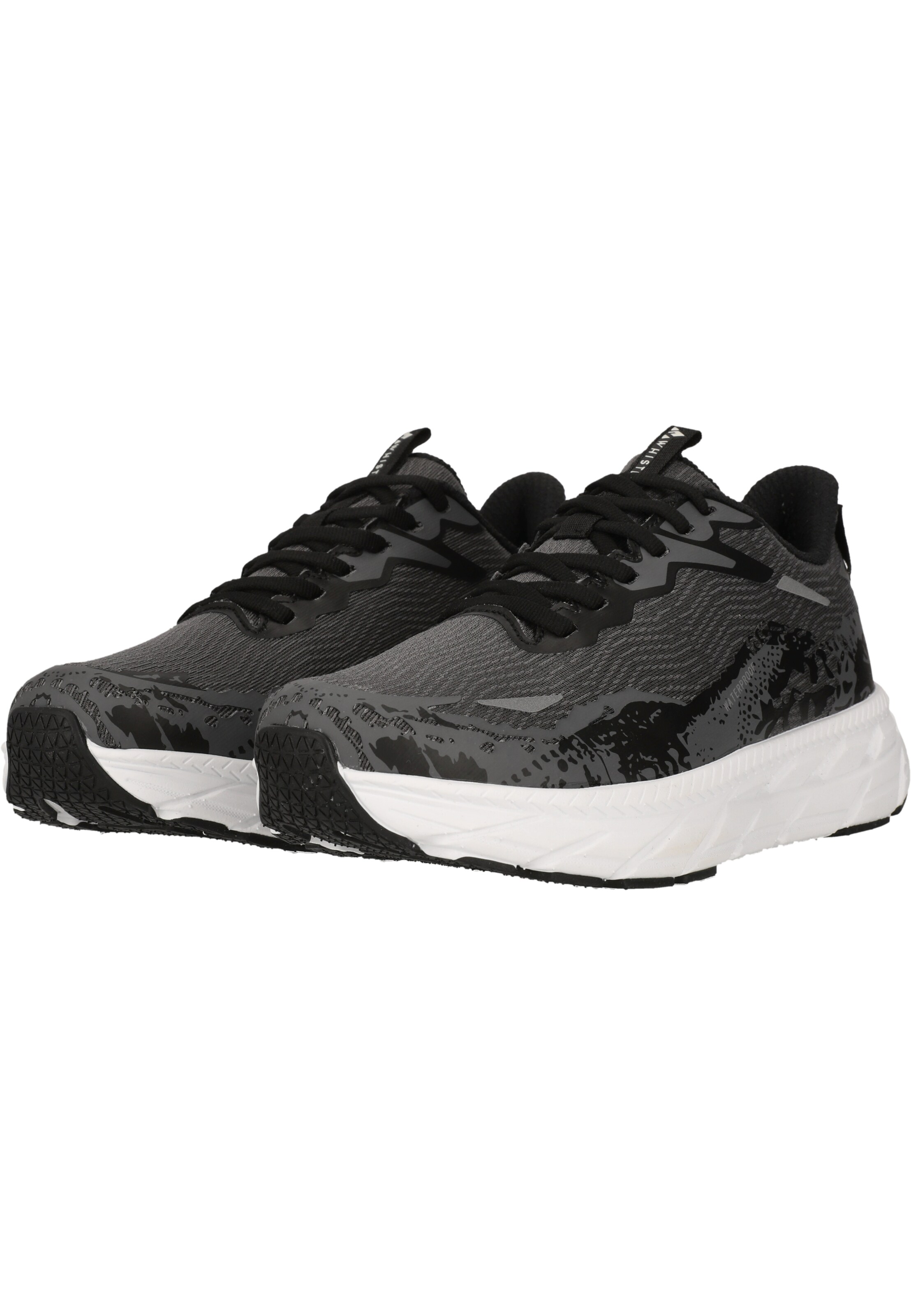 Whistler Sneakers 'Navillas' in Black