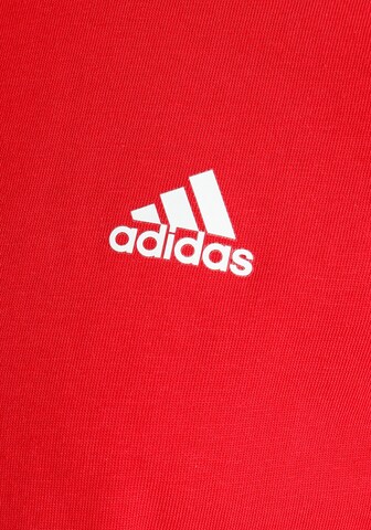 ADIDAS SPORTSWEAR Toiminnallinen paita 'Essentials Small Logo ' värissä punainen