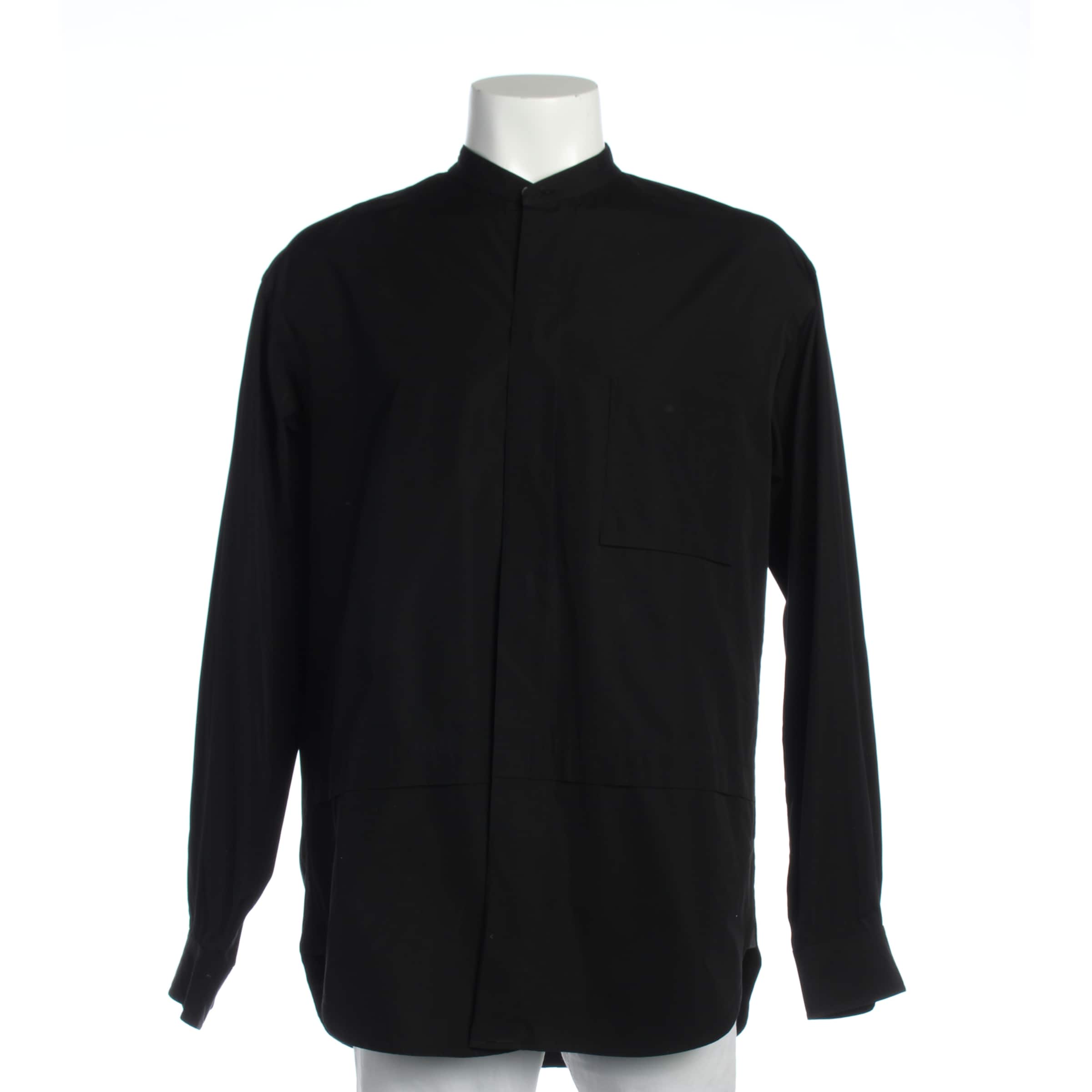 Designerartikel Button Up Shirt in M in Black: front