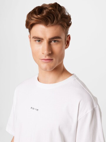 T-Shirt NU-IN en blanc