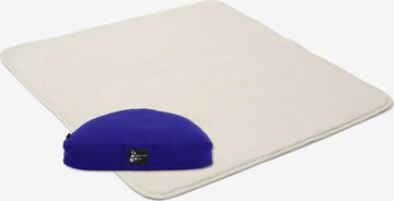 YOGISTAR.COM Mat in White: front