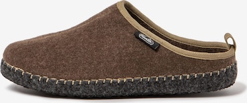 Nuvola. Hausschuh 'New Rim' in Braun: Vorderseite