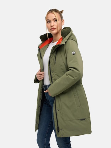 Cappotto invernale 'Pakaami 16' di MARIKOO in verde: frontale