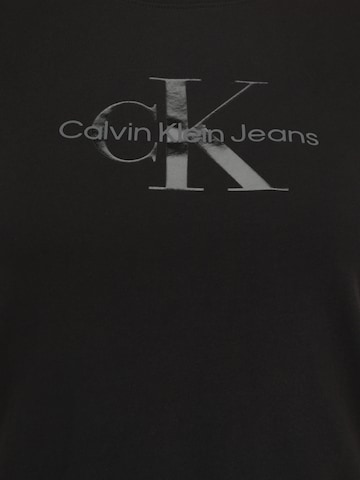 T-shirt Calvin Klein Jeans Curve en noir