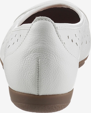 GABOR Ballet Flats in White