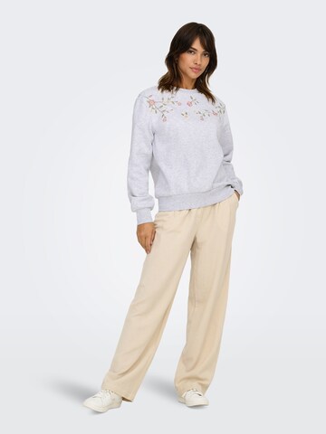 Sweat-shirt 'ONLSara' ONLY en gris