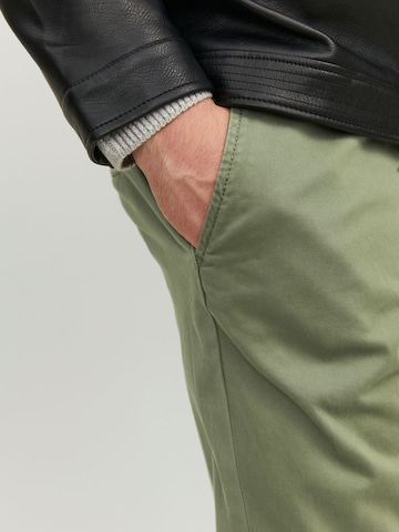 Jack & Jones Plus Regularen Chino hlače 'Marco' | zelena barva