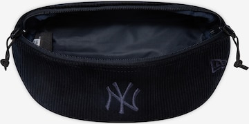 NEW ERA Fanny Pack 'NEYYAN' in Blue