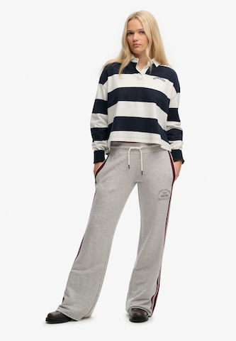 évasé Pantalon 'Athletic Essentials' Superdry & Co en gris