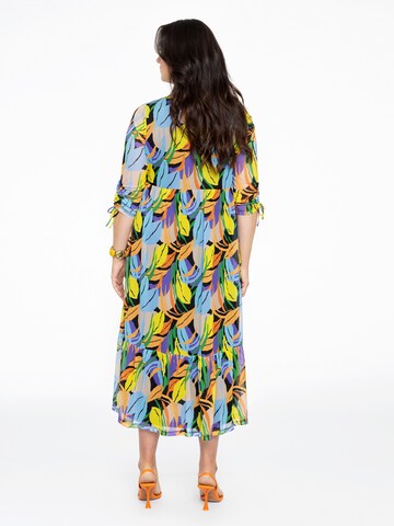 Yoek Shirt Dress in Mixed colors