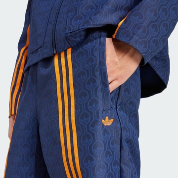 ADIDAS ORIGINALS Loose fit Trousers '70s Club' in Blue