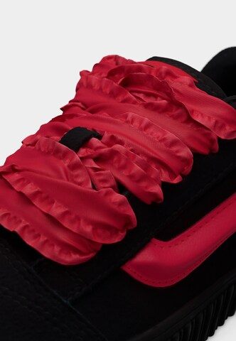 Sneaker low 'Knu Skool' de la VANS pe negru