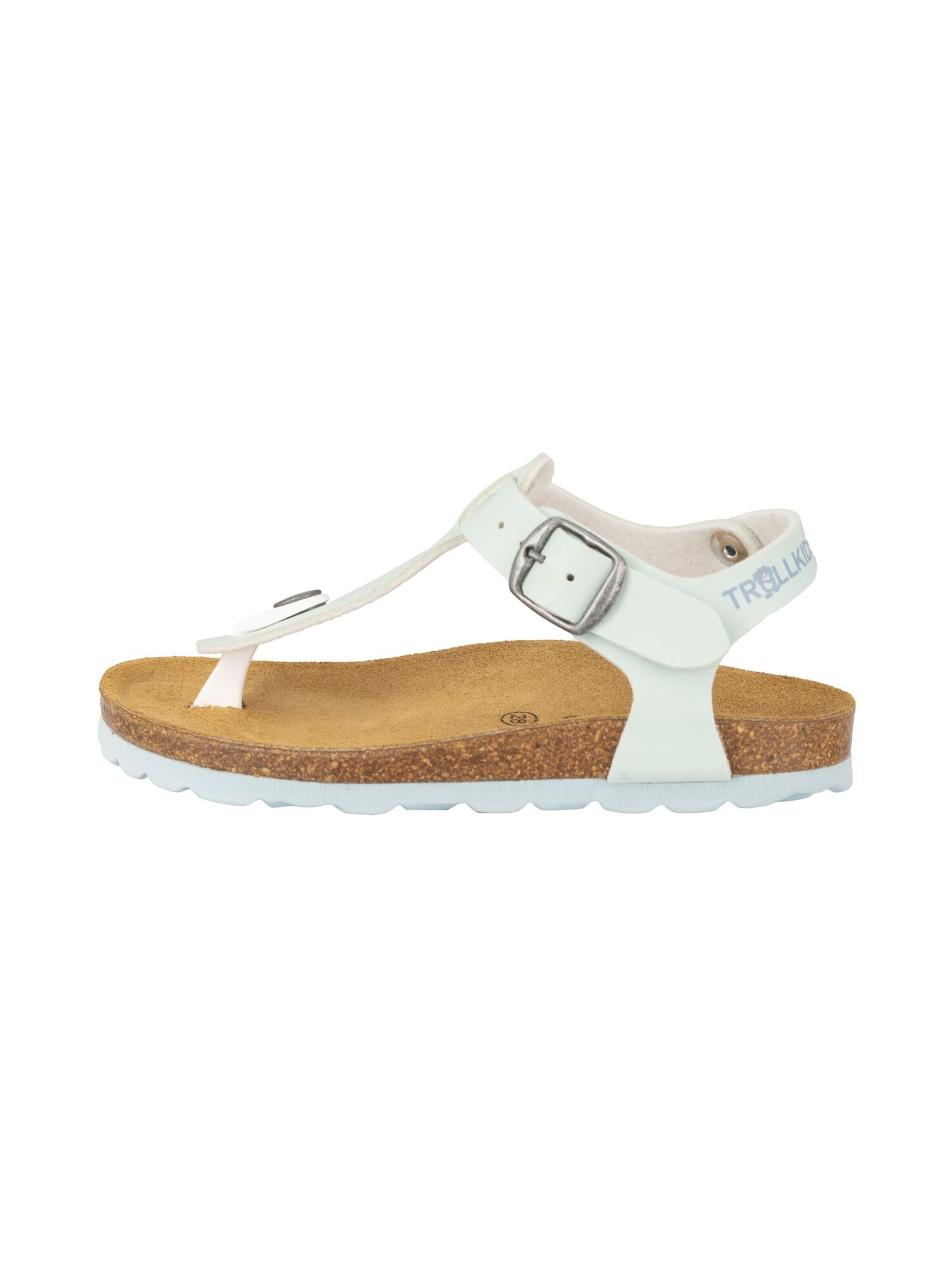 TROLLKIDS Sandals in Green: front