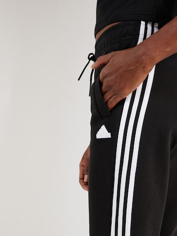 Effilé Pantalon de sport ADIDAS SPORTSWEAR en noir