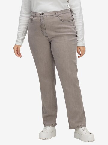 SHEEGO Regular Jeans in Grey: front