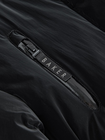 Baker by Ted Baker Пальто в Черный
