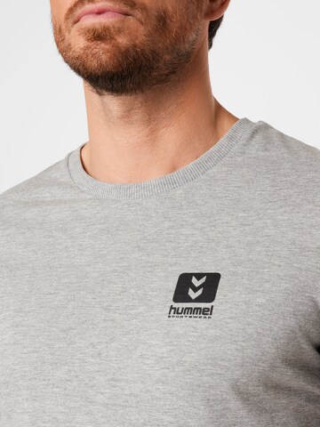 Hummel Funktionsskjorte 'Graham' i grå