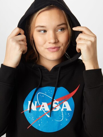 Mister Tee Sweatshirt 'Nasa' in Schwarz