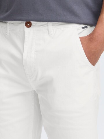 Slimfit Pantaloni chino ' BHMASON-shorts ' di BLEND in bianco