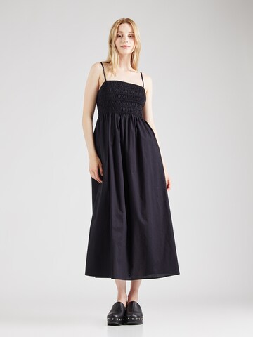 GAP - Vestido en negro: frente