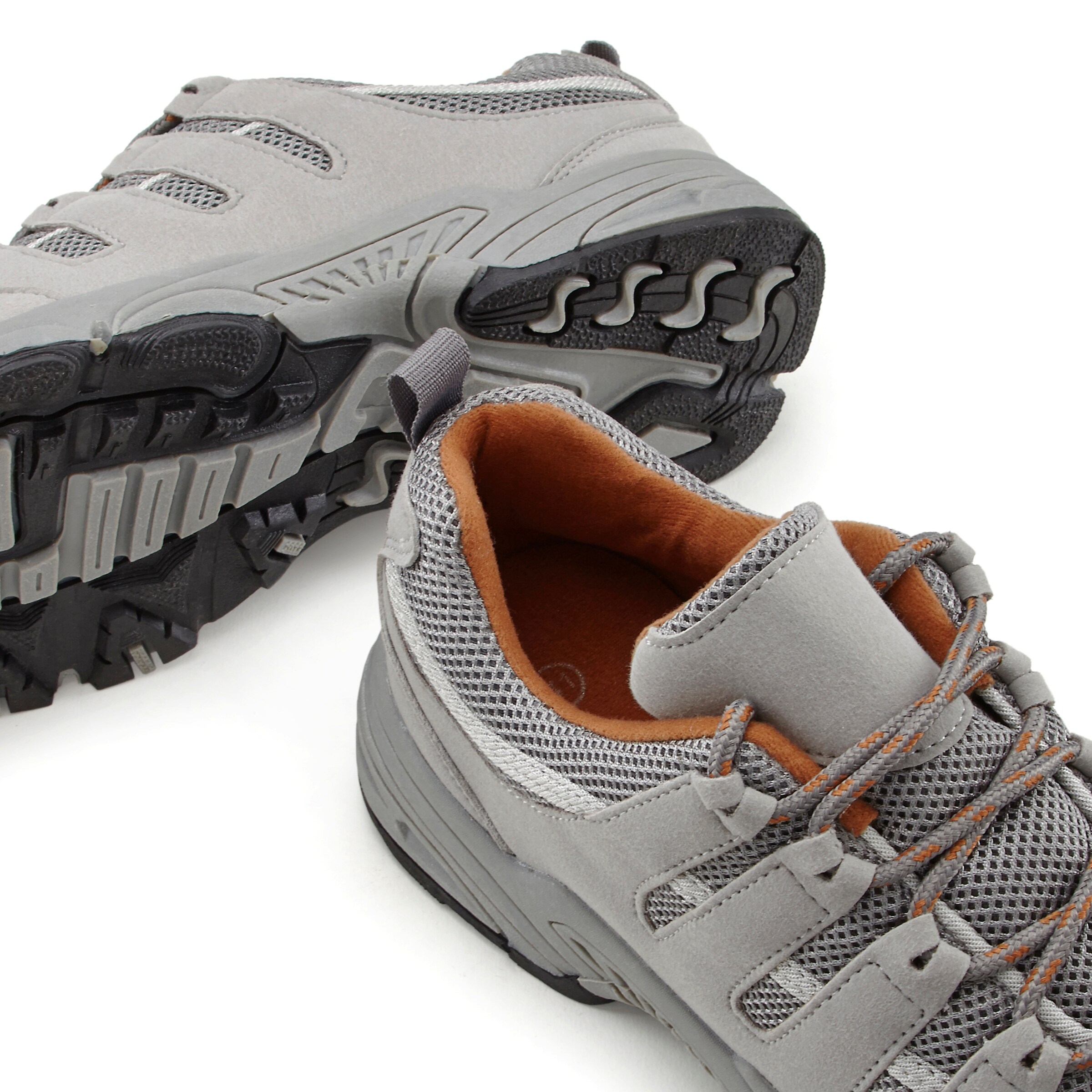 Authentic Le Jogger Sneaker in Grau