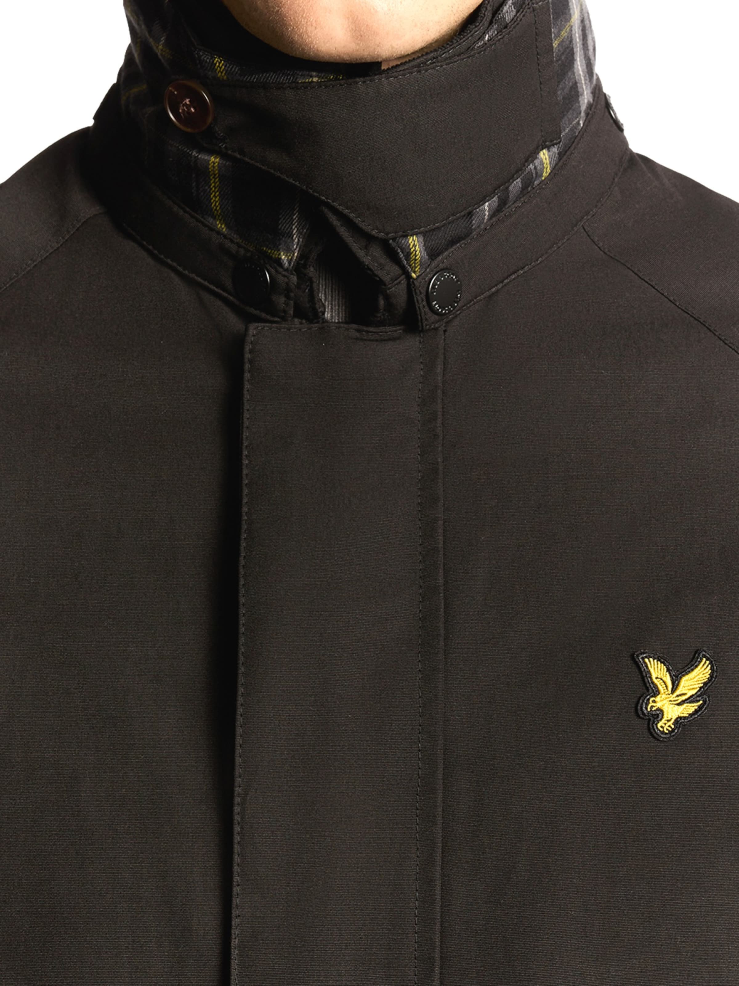 Lyle & Scott Välikausitakki värissä musta