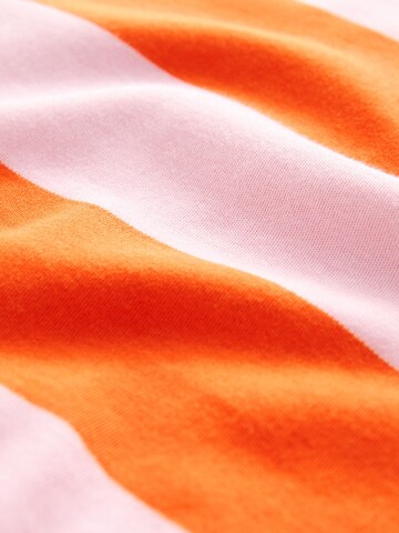 Next - Camiseta en naranja