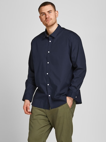 Coupe regular Chemise Jack & Jones Plus en bleu : devant