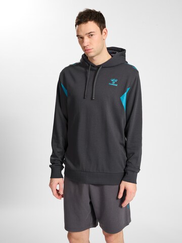 Hummel Sportsweatshirt 'STALTIC' in Grijs: voorkant