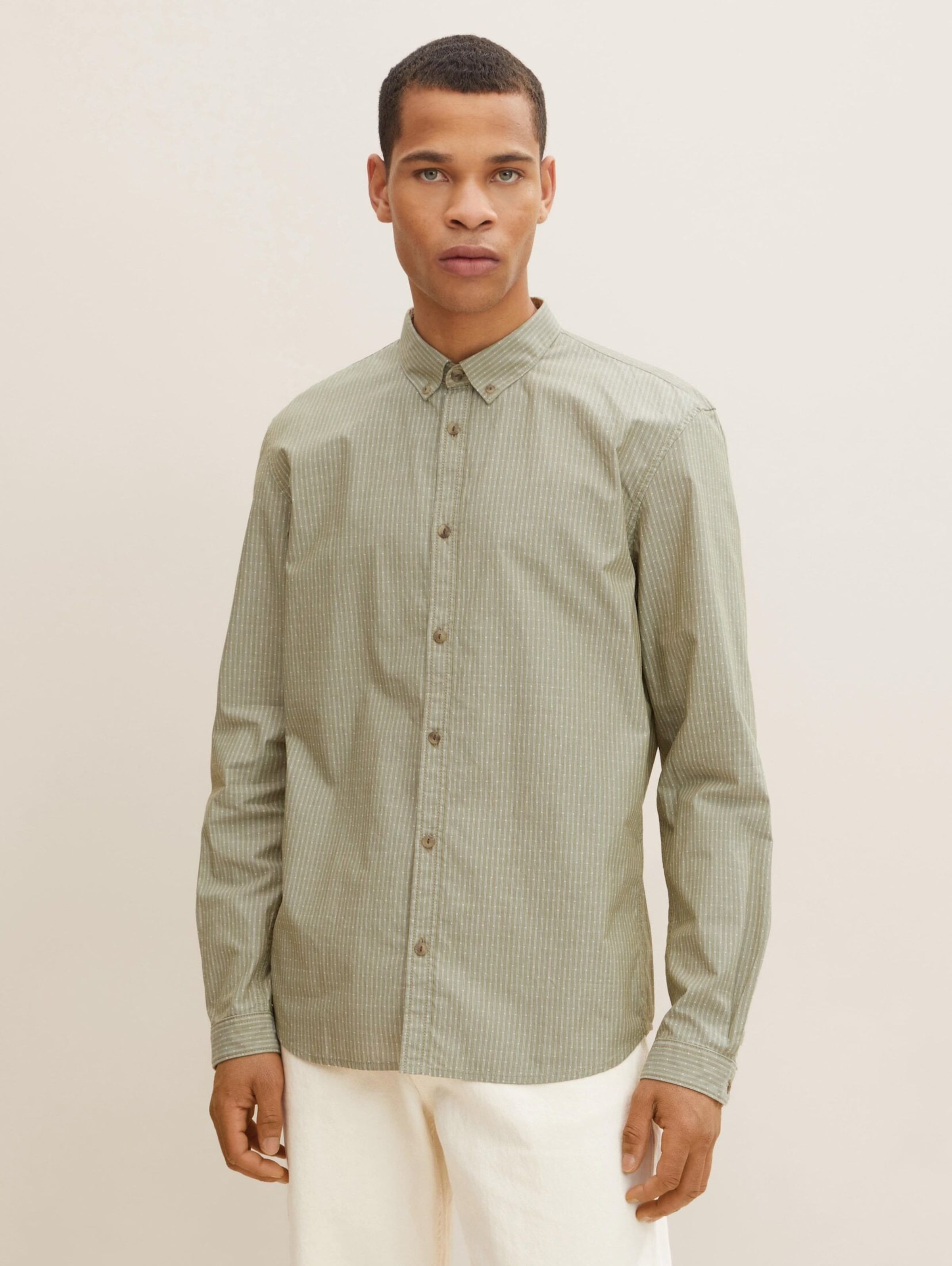 Männer Hemden TOM TAILOR DENIM Hemd in Oliv - YF10869 Männer Hemden TOM TAILOR DENIM Hemd in Oliv - YF10869