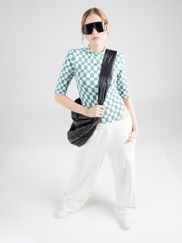 Nike Sportswear Bodi majica | zelena barva