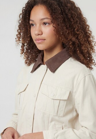 MYMO Between-season jacket in White