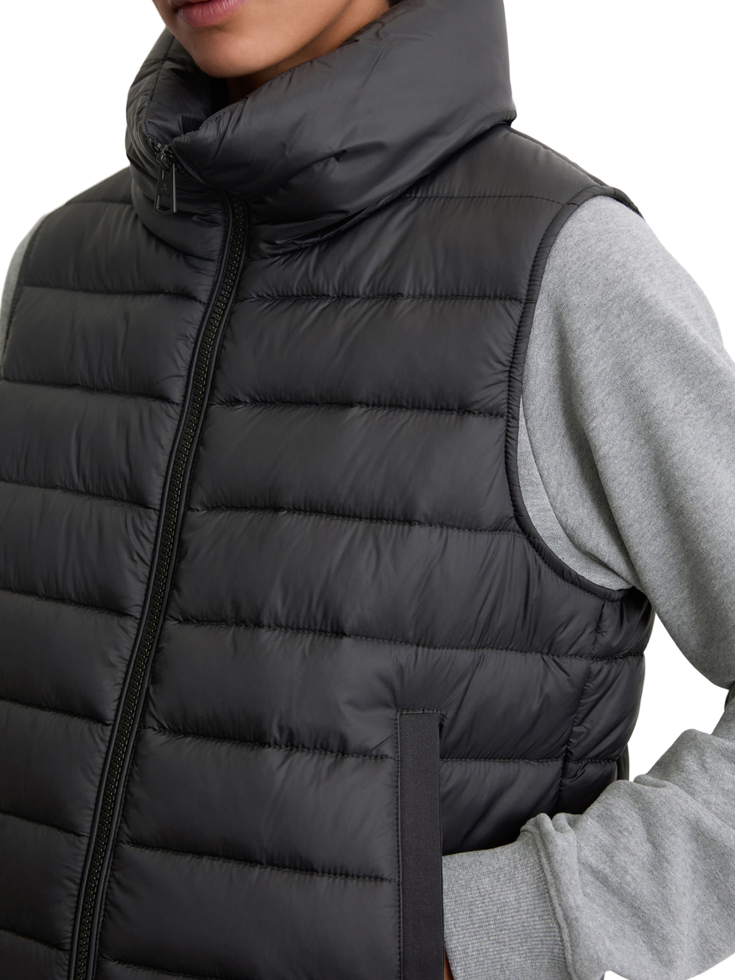 Marc O'Polo Vest in Black