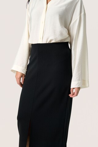 Jupe 'Bea' SOAKED IN LUXURY en noir
