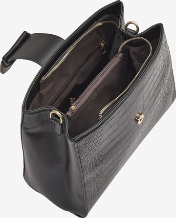 Usha Shoulder bag in Black