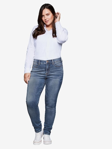 SHEEGO Skinny Jeans in Blau