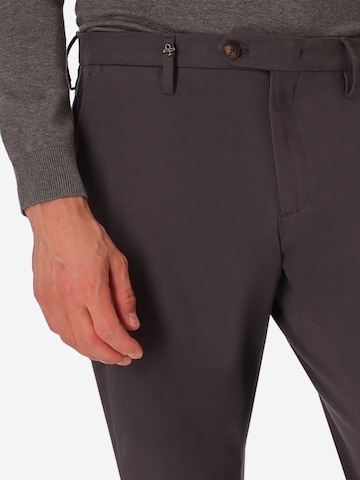 regular Pantaloni con piega frontale 'Mantegna' di Distretto12 in grigio