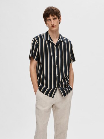 SELECTED Regular fit Button Up Shirt 'Regair' in Blue: front