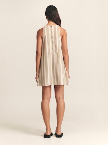 St MRLO Dress in Beige: back