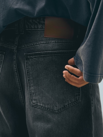 Bershka Baggy Дънки в черно