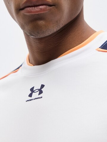 UNDER ARMOUR Functioneel shirt 'Challenger Train' in Wit