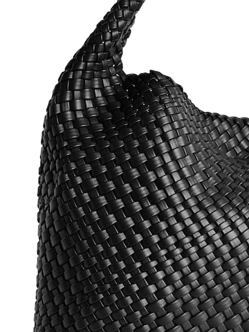 adl Handbag in Black