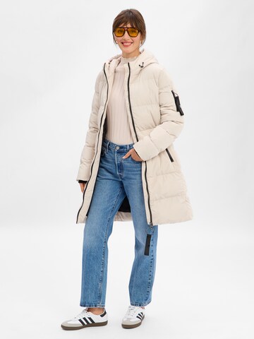 Manteau d’hiver Marie Lund en beige