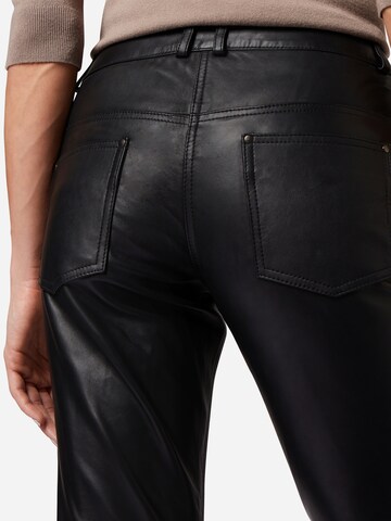 RICANO - Slimfit Pantalón 'Dorin' en negro