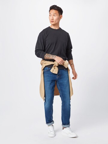 Nudie Jeans Co Regular fit Shirt 'Rudi' in Zwart